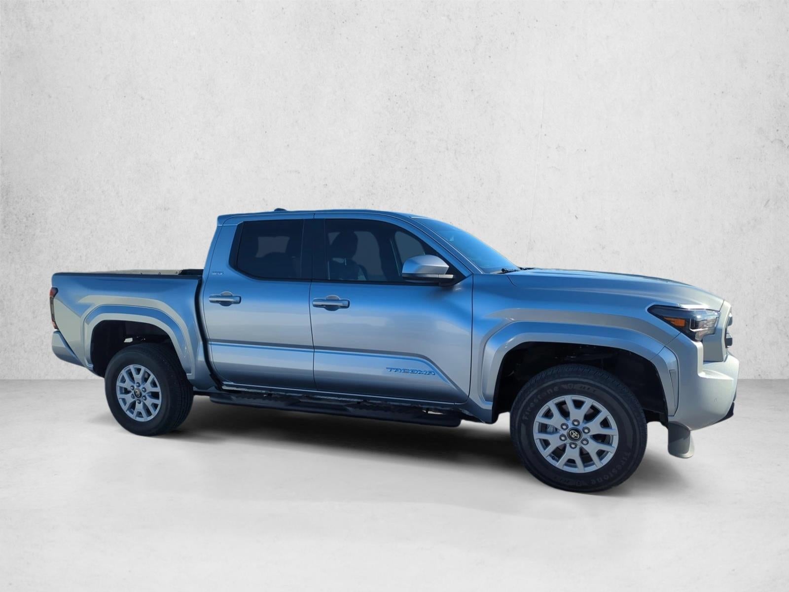 2024 Toyota Tacoma 2WD 2WD SR5 Double Cab 5' Bed AT (SE)