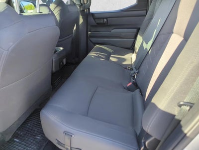 2024 Toyota Tacoma 2WD 2WD SR5 Double Cab 5' Bed AT (SE)