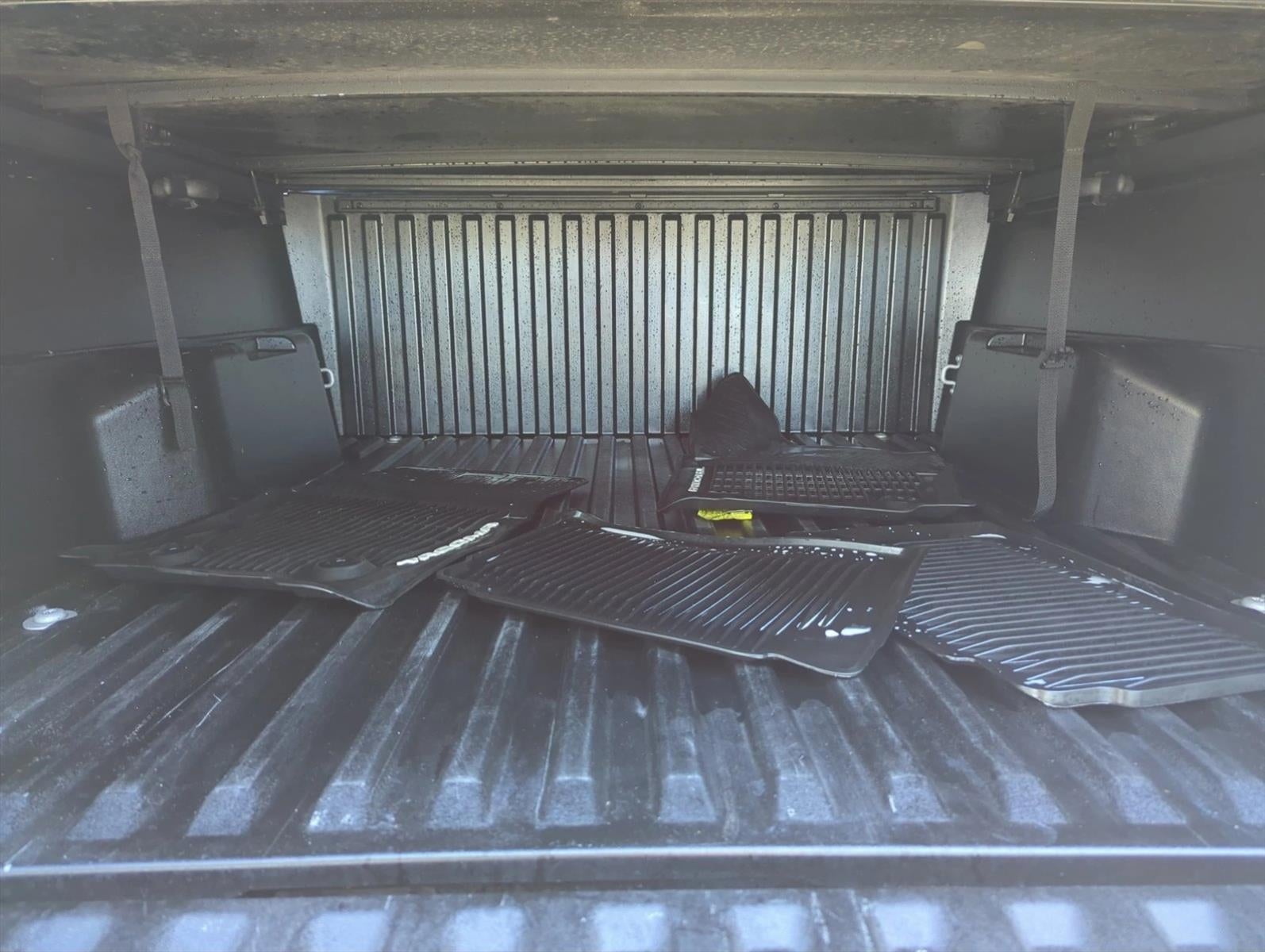 2024 Toyota Tacoma 2WD 2WD SR5 Double Cab 5' Bed AT (Natl)