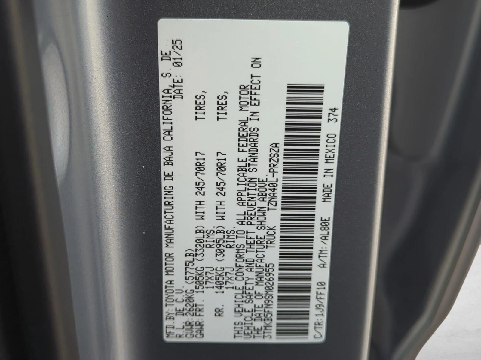 2025 Toyota Tacoma 2WD 2WD SR5 Double Cab 5' Bed AT (SE)