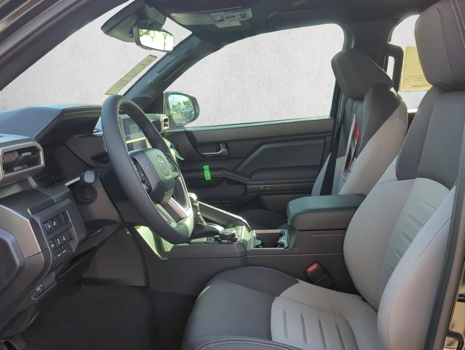 2025 Toyota Tacoma 4WD 4WD TRD Off Road Double Cab 5' Bed AT (Natl)