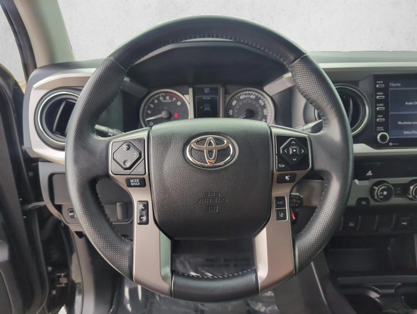 2022 Toyota Tacoma 2WD 2WD SR5 Double Cab 5' Bed I4 AT (SE)