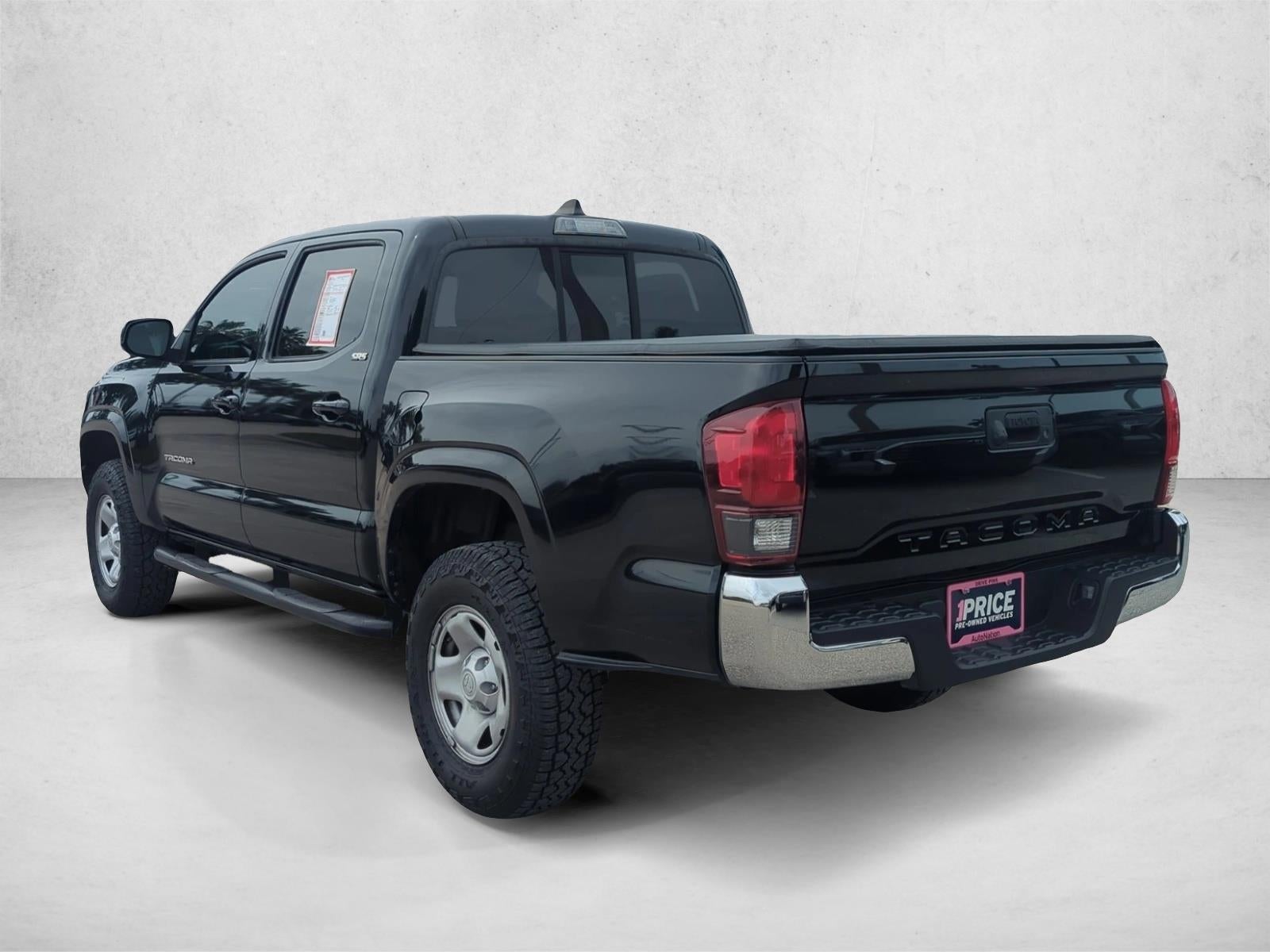 2022 Toyota Tacoma 2WD 2WD SR5 Double Cab 5' Bed I4 AT (SE)