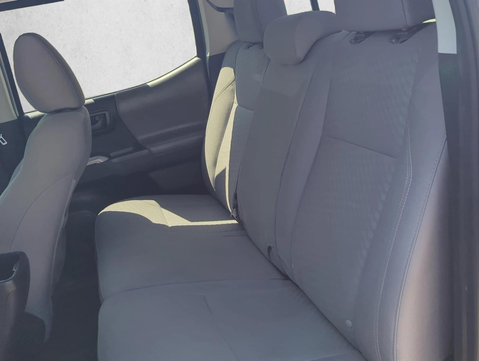 2023 Toyota Tacoma 2WD 2WD SR5 Double Cab 5' Bed V6 AT (GS)