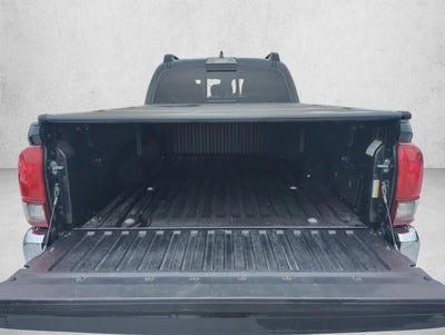 2022 Toyota Tacoma 4WD 4WD SR5 Double Cab 6' Bed V6 AT (Natl)