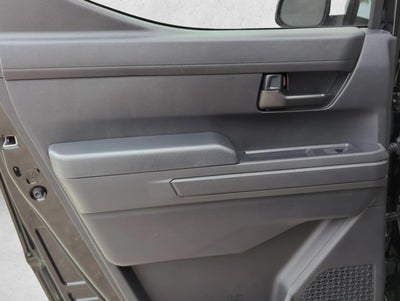 2025 Toyota Tacoma 2WD 2WD SR5 Double Cab 5' Bed AT (SE)