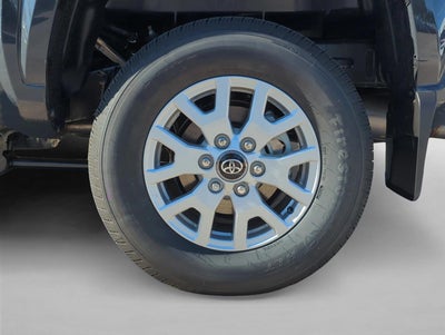 2026 Toyota Tacoma 2WD 2WD SR5 Double Cab 5' Bed AT (SE)