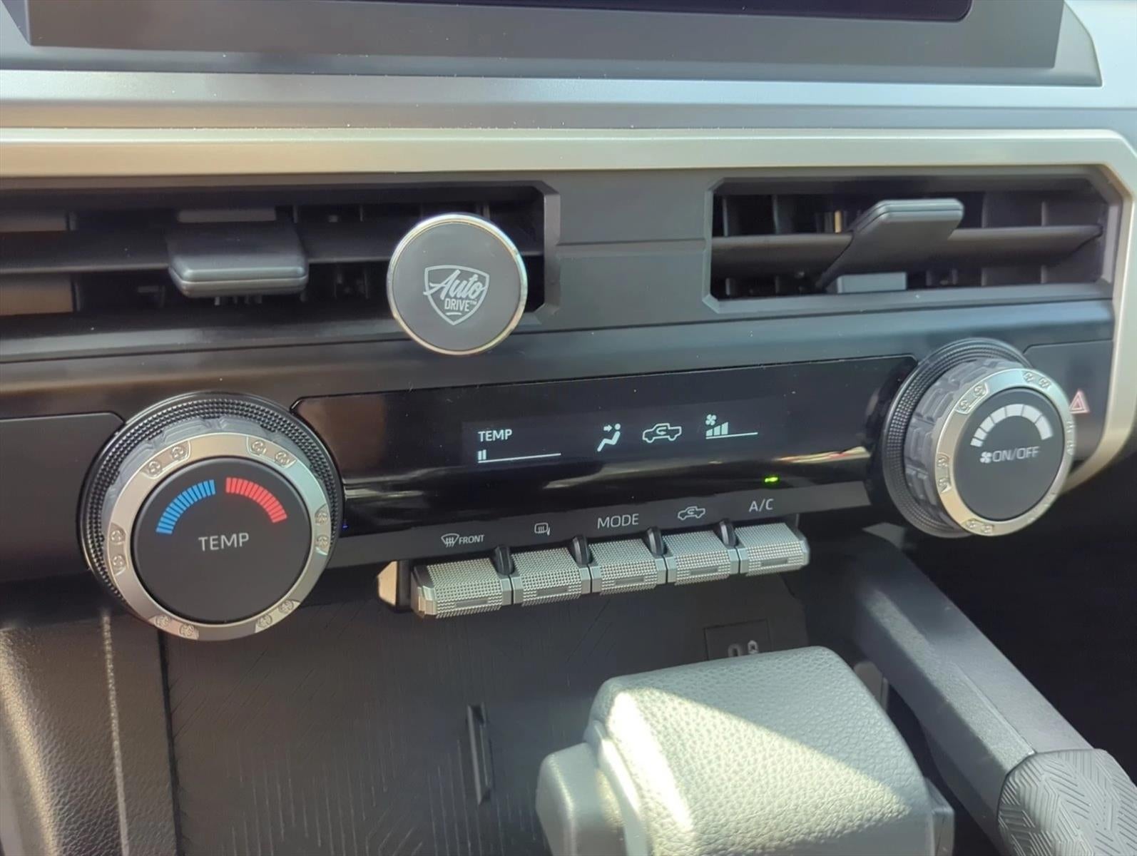 2024 Toyota Tacoma 2WD 2WD SR5 Double Cab 5' Bed AT (Natl)