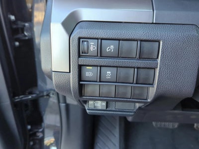 2026 Toyota Tacoma 2WD 2WD SR5 Double Cab 5' Bed AT (SE)