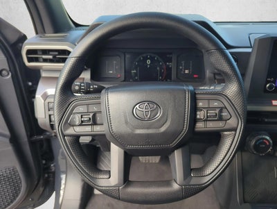 2026 Toyota Tacoma 2WD 2WD SR5 Double Cab 5' Bed AT (SE)