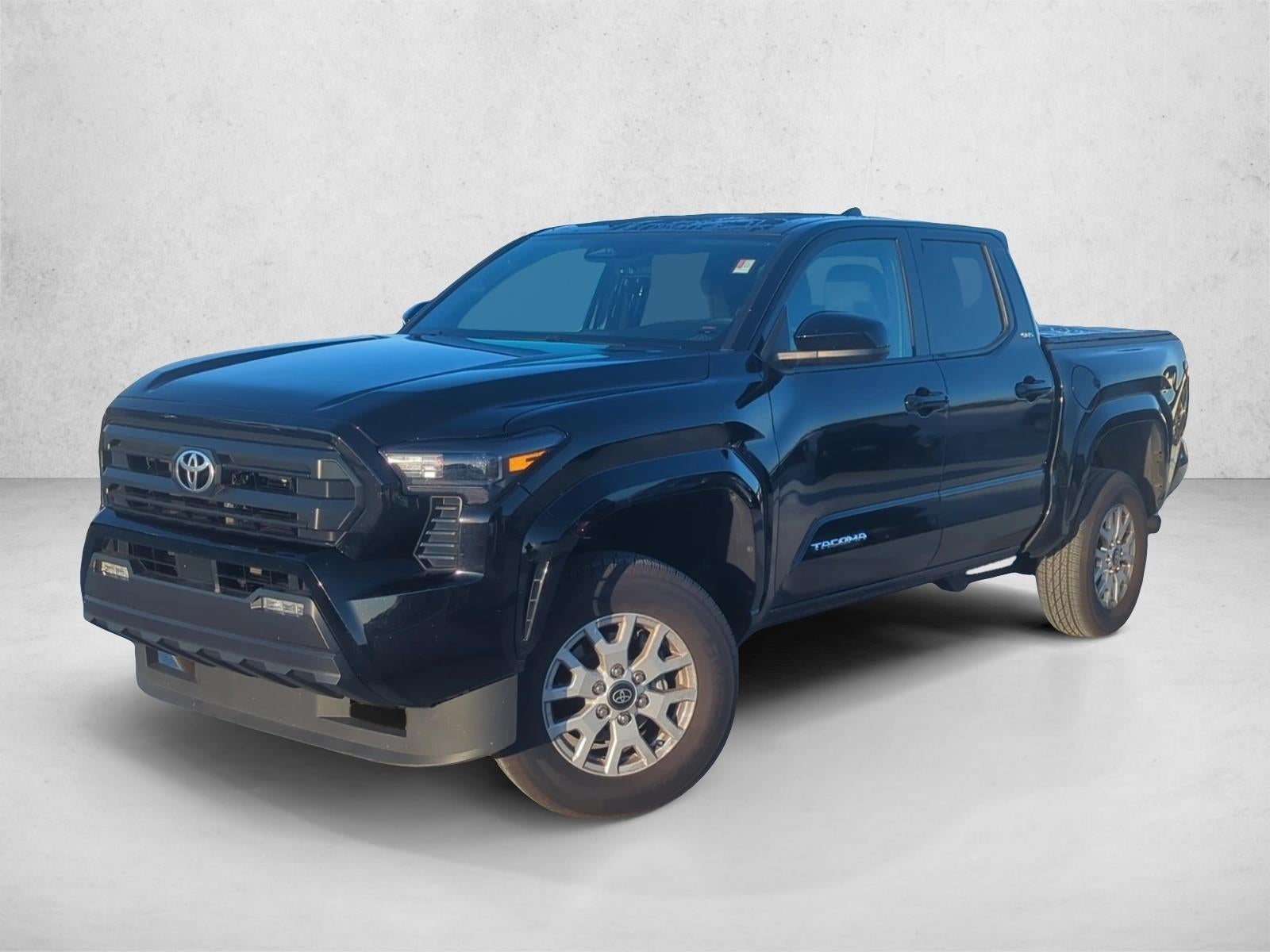 2024 Toyota Tacoma 2WD 2WD SR5 Double Cab 5' Bed AT (SE)