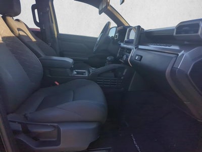 2024 Toyota Tacoma 2WD 2WD SR5 Double Cab 5' Bed AT (SE)