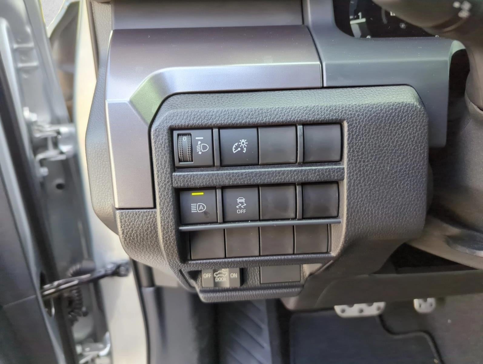 2025 Toyota Tacoma 2WD 2WD TRD Sport Double Cab 5' Bed AT (Natl)