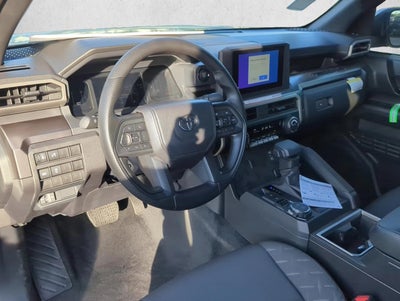 2025 Toyota Tacoma 4WD 4WD SR5 Double Cab 5' Bed AT (GS)
