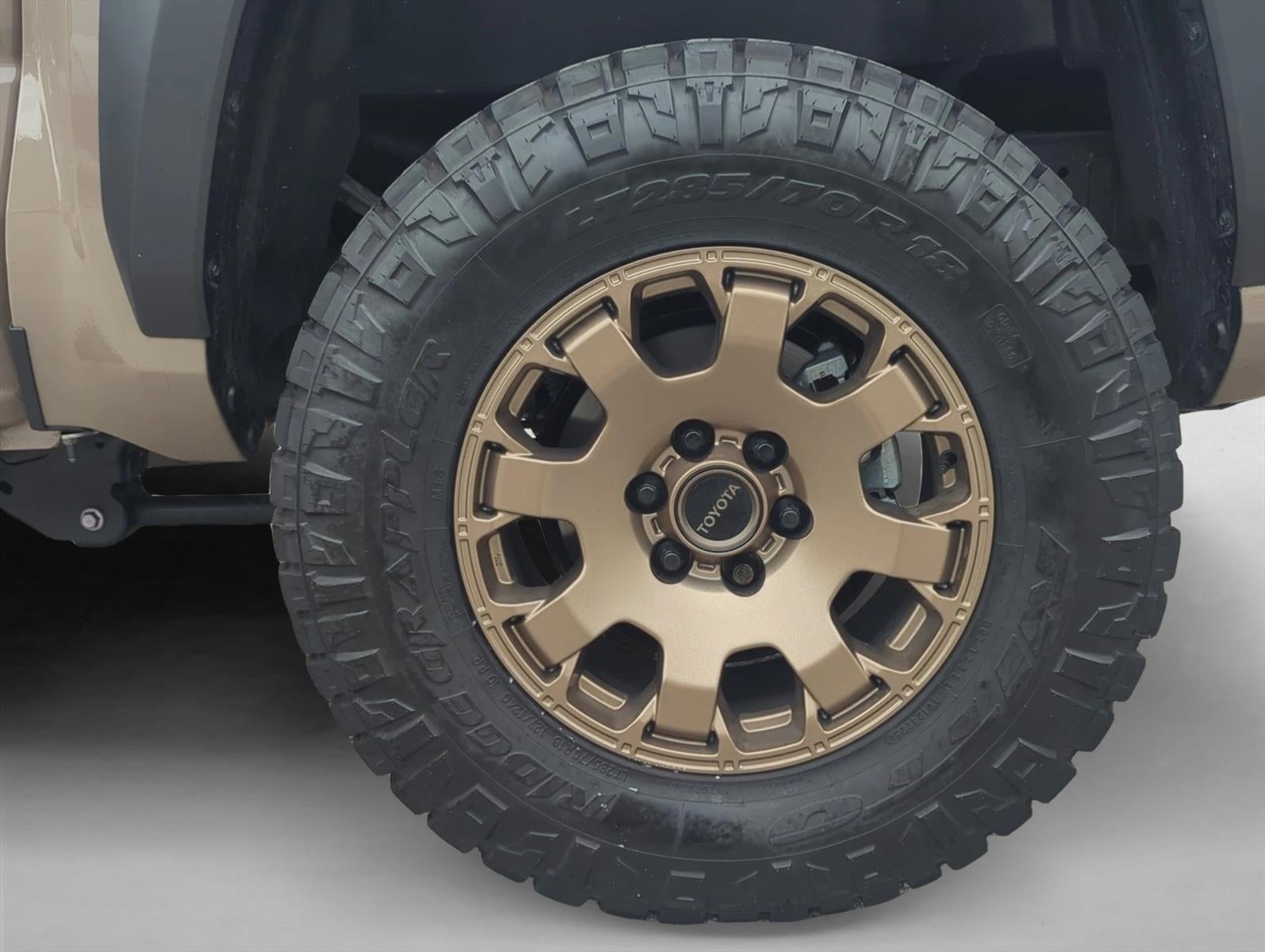 2026 Toyota Tacoma 4WD 4WD TRD Off Road Hybrid Double Cab 5' Bed AT (Natl)