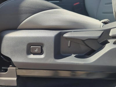 2025 Toyota Tacoma 4WD 4WD TRD Sport Hybrid Double Cab 5' Bed AT (Natl)