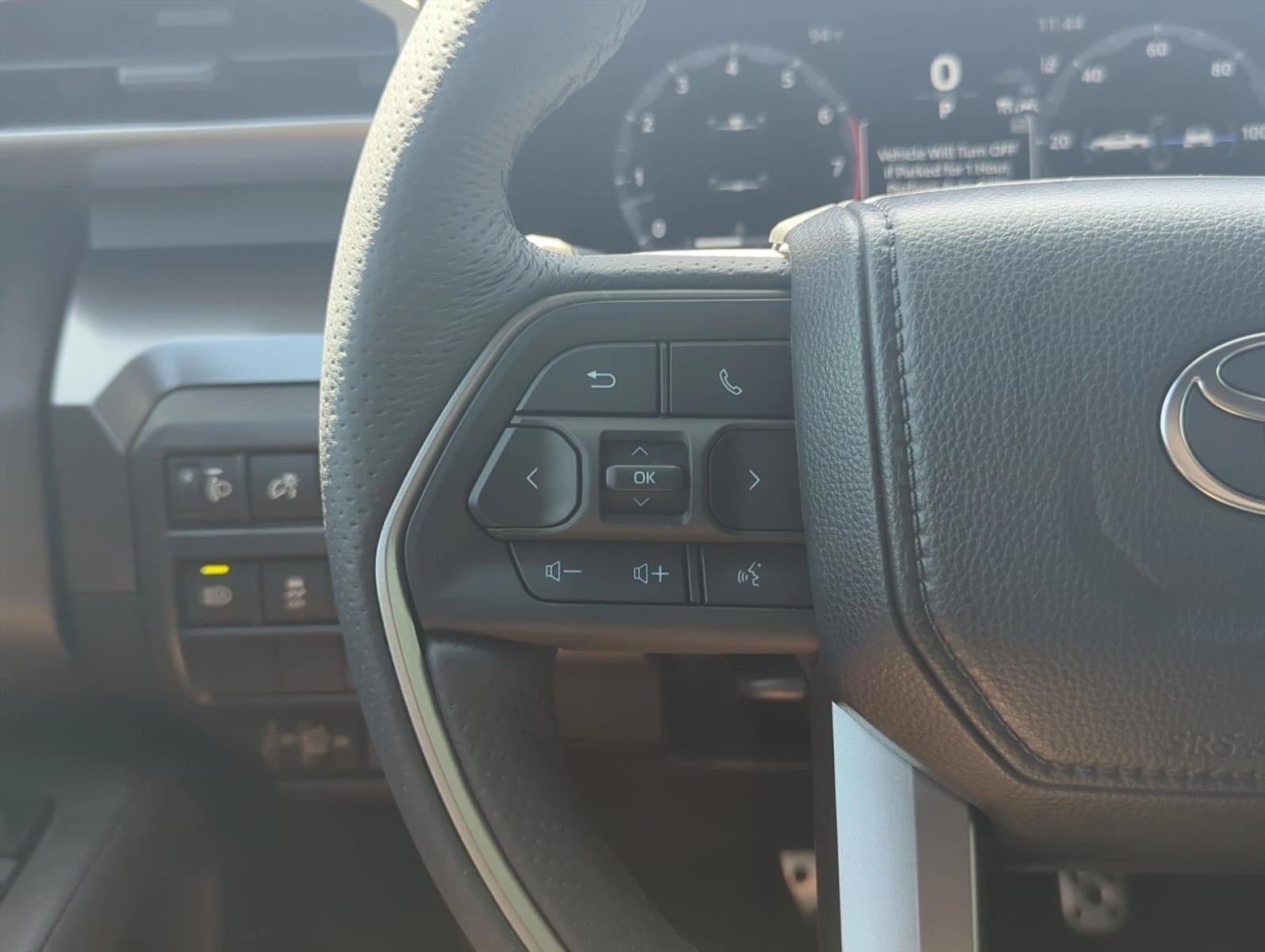 2025 Toyota Tacoma 4WD 4WD TRD Sport Hybrid Double Cab 5' Bed AT (Natl)