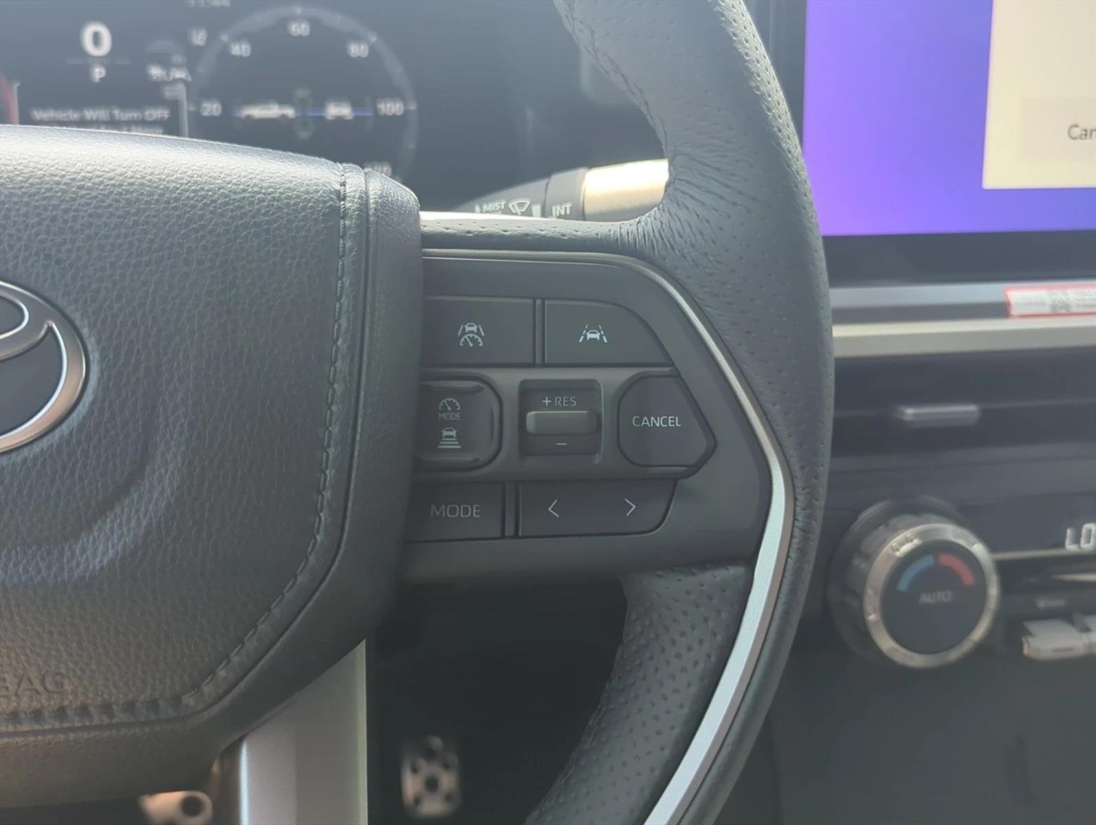 2025 Toyota Tacoma 4WD 4WD TRD Sport Hybrid Double Cab 5' Bed AT (Natl)