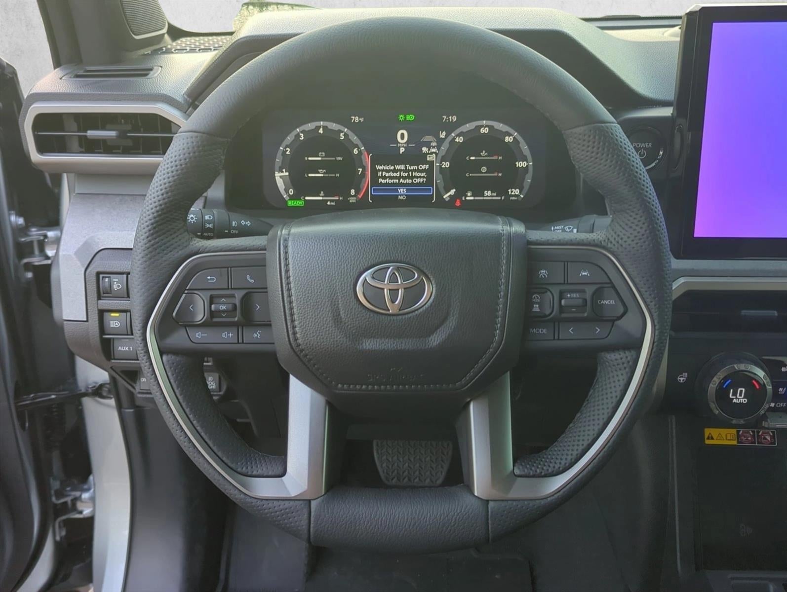 2025 Toyota Tacoma 4WD 4WD Trailhunter Hybrid Double Cab 5' Bed AT (Natl)