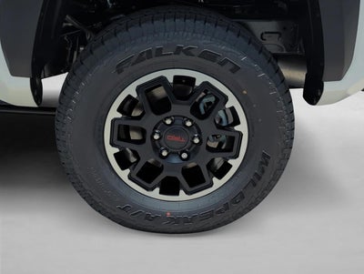 2025 Toyota Tacoma 4WD 4WD TRD Off Road Hybrid Double Cab 5' Bed AT (Natl)