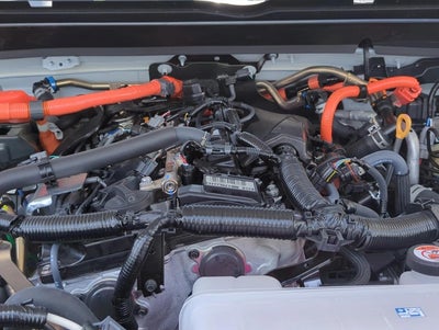 2025 Toyota Tacoma 4WD 4WD TRD Off Road Hybrid Double Cab 5' Bed AT (Natl)