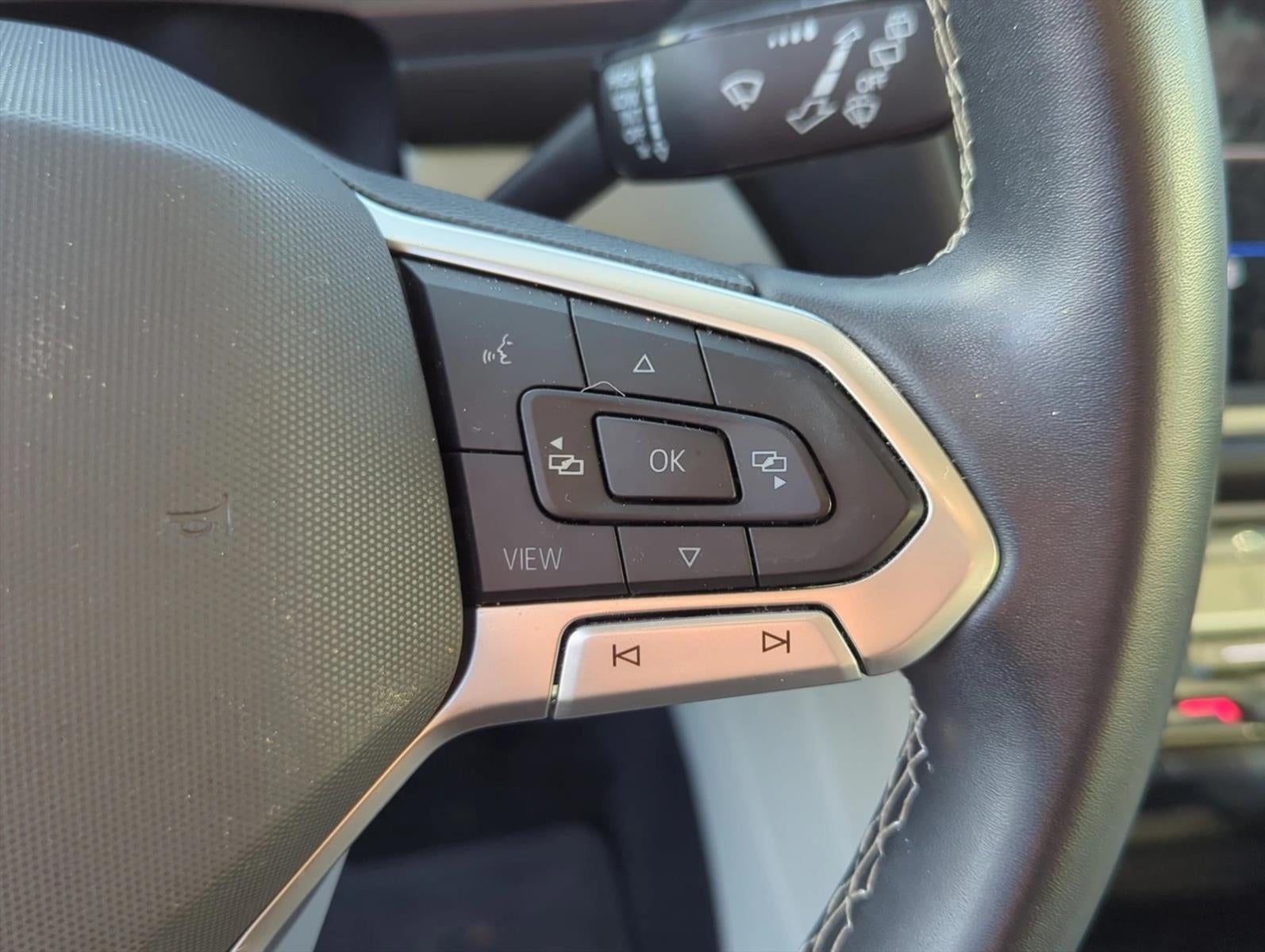 2022 Volkswagen Tiguan 2.0T SE FWD