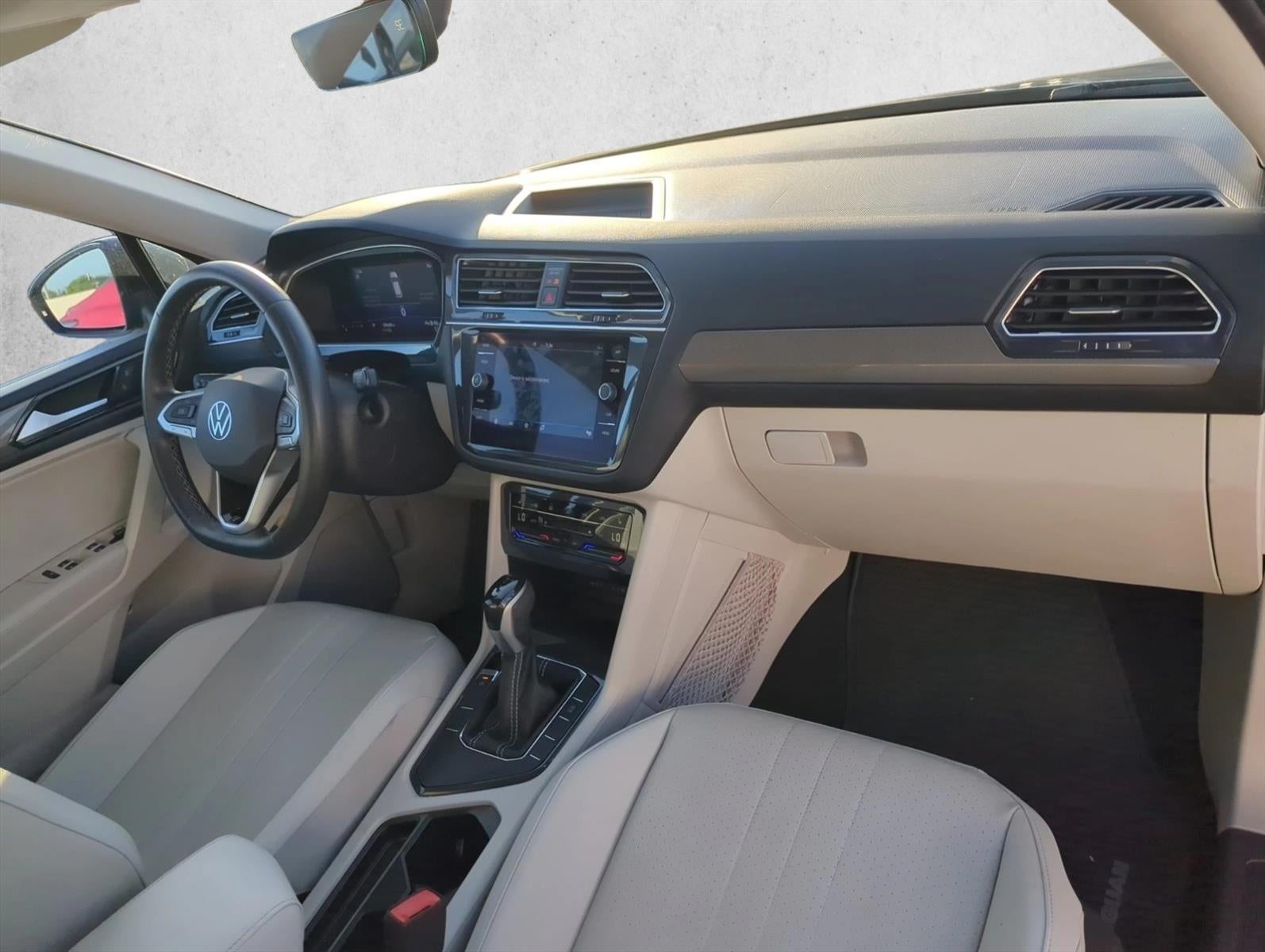 2022 Volkswagen Tiguan 2.0T SE FWD