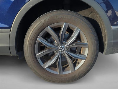 2022 Volkswagen Tiguan 2.0T SE FWD