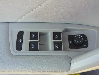 2022 Volkswagen Tiguan 2.0T SE FWD