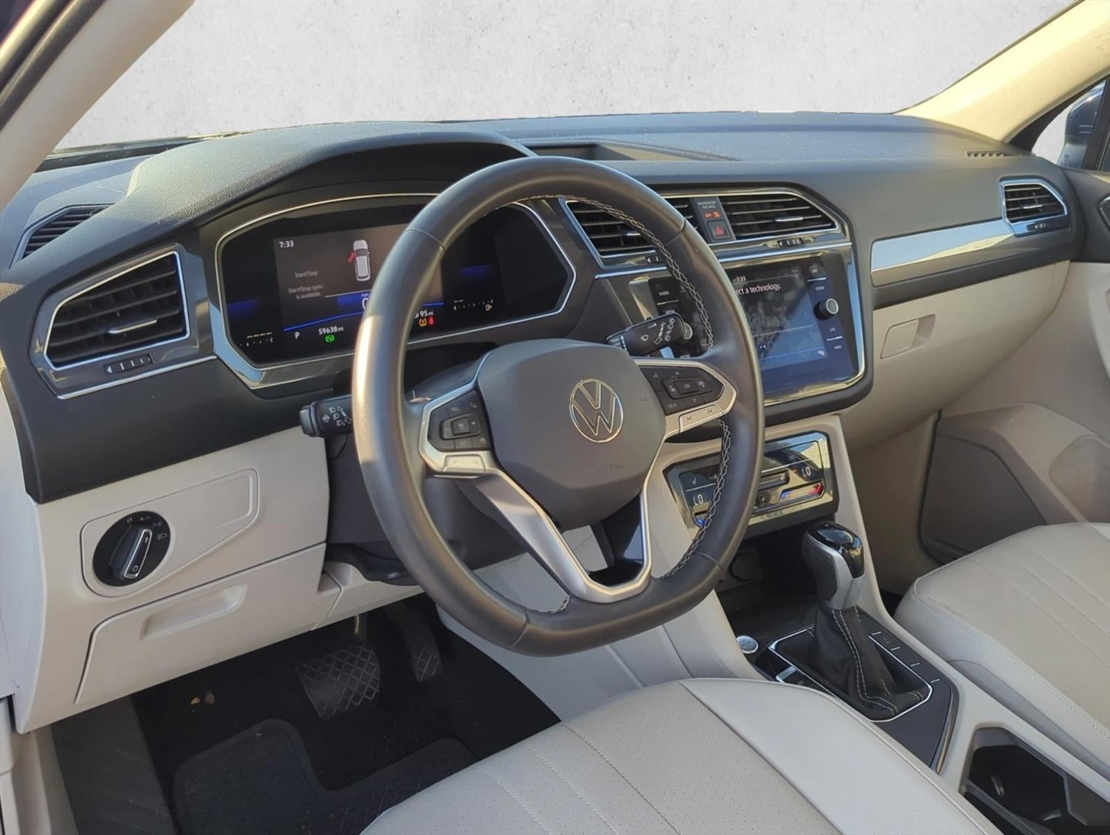 2022 Volkswagen Tiguan 2.0T SE FWD