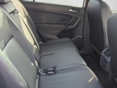 2022 Volkswagen Tiguan 2.0T SE R-Line Black FWD