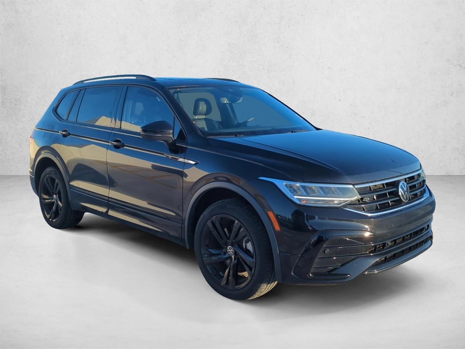 2023 Volkswagen Tiguan 2.0T SE R-Line Black FWD