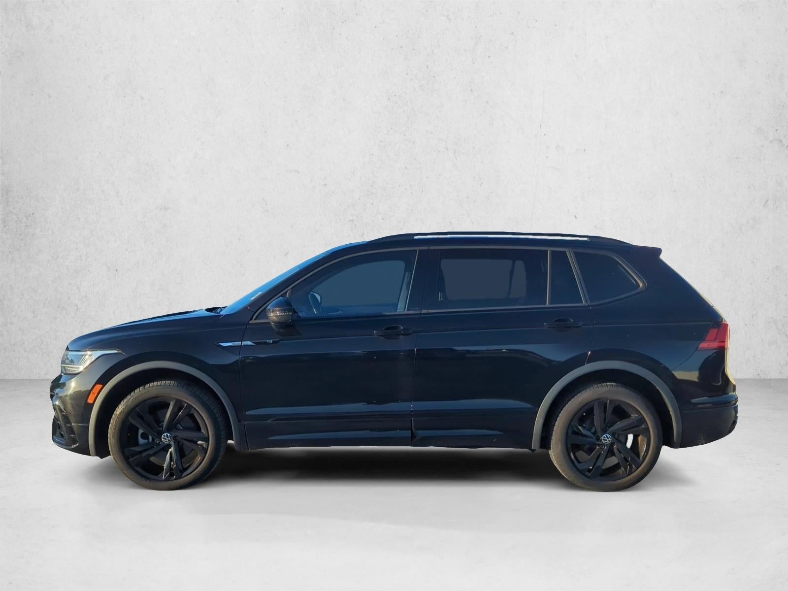 2023 Volkswagen Tiguan 2.0T SE R-Line Black FWD