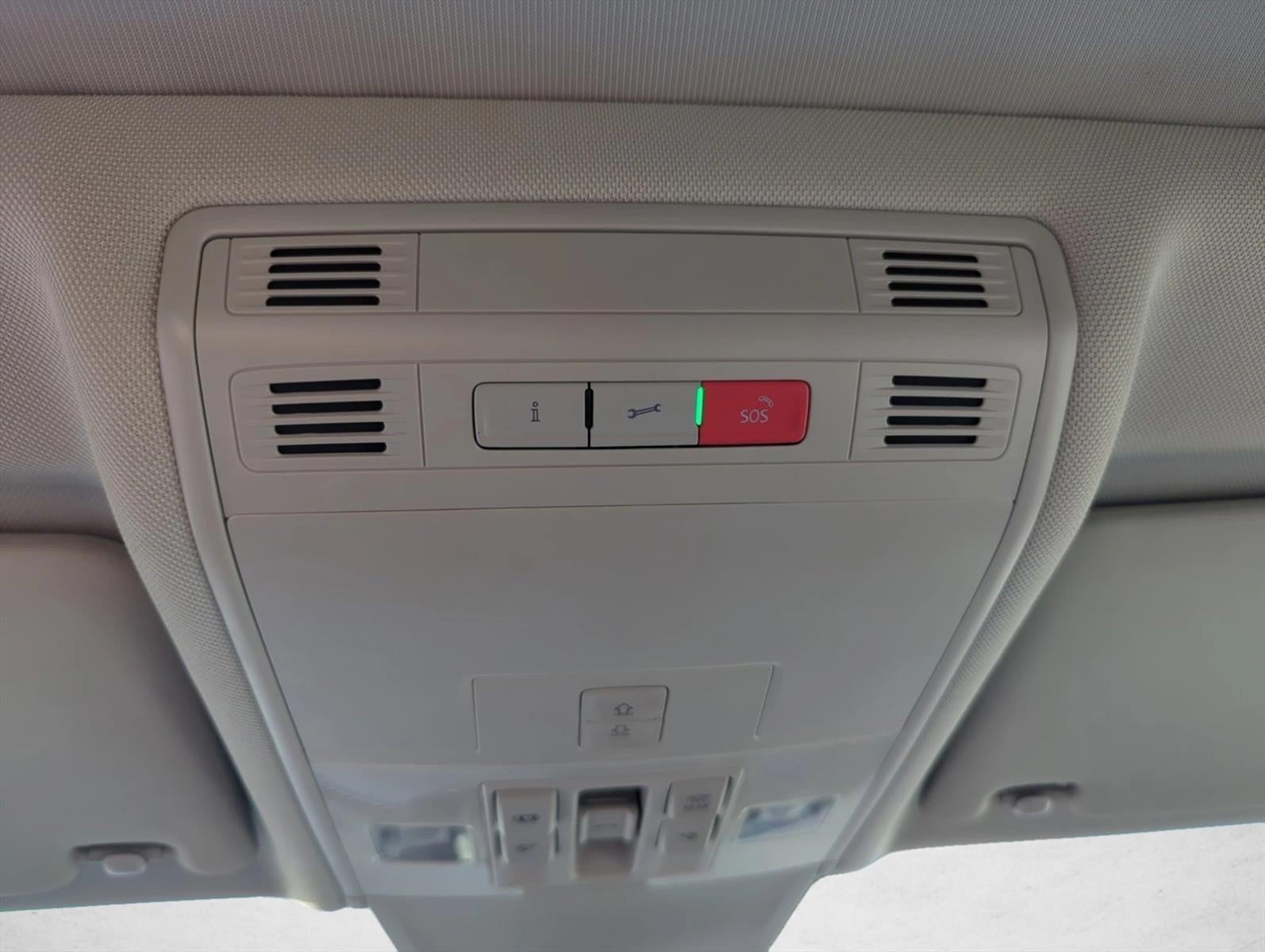 2023 Volkswagen Tiguan 2.0T SE FWD