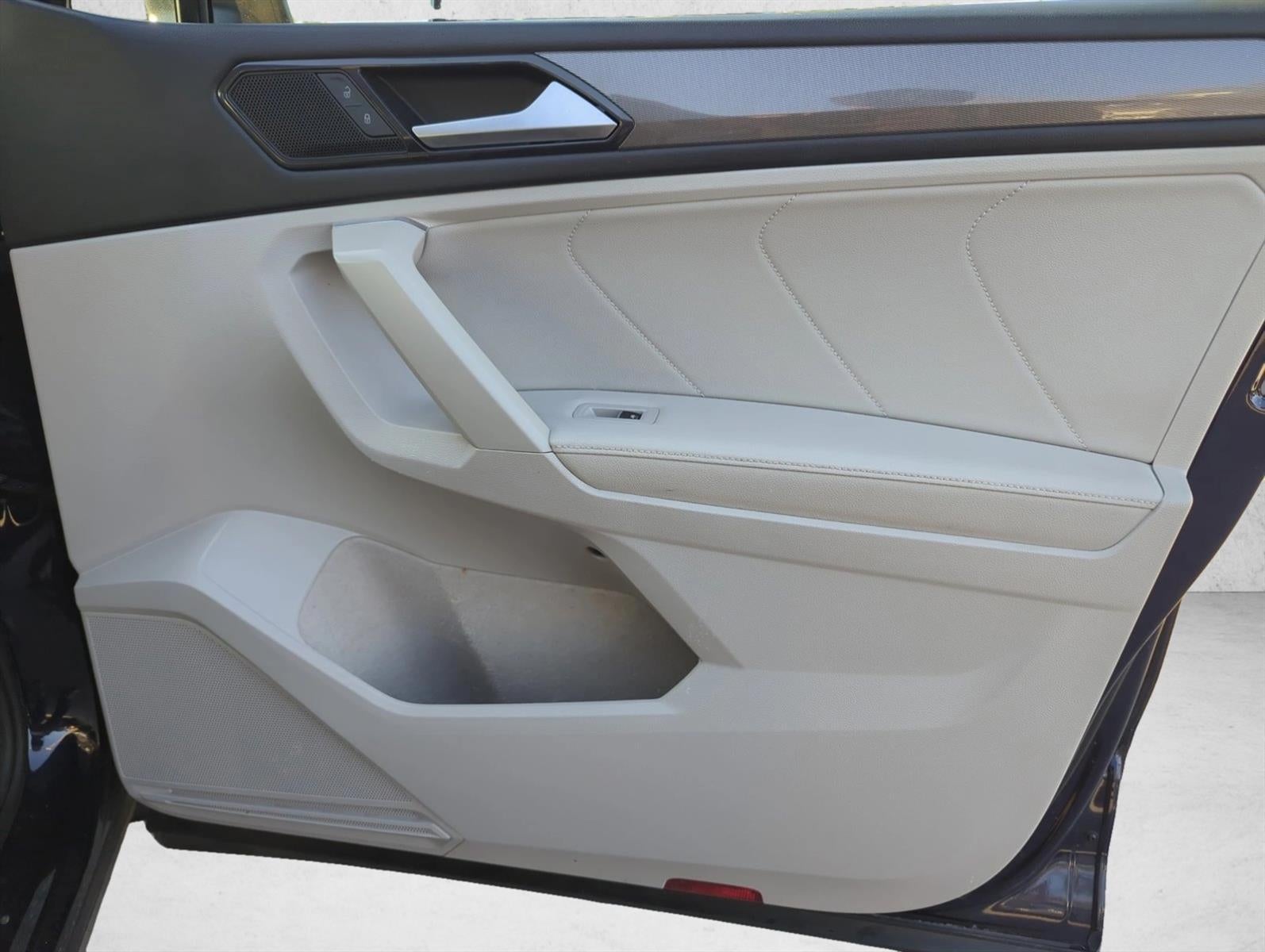 2023 Volkswagen Tiguan 2.0T SE FWD