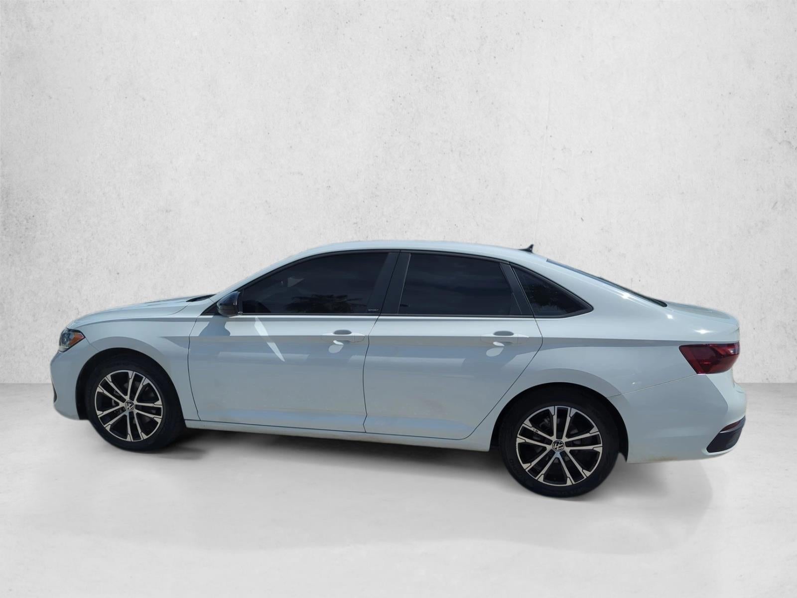 2024 Volkswagen Jetta Sport Auto