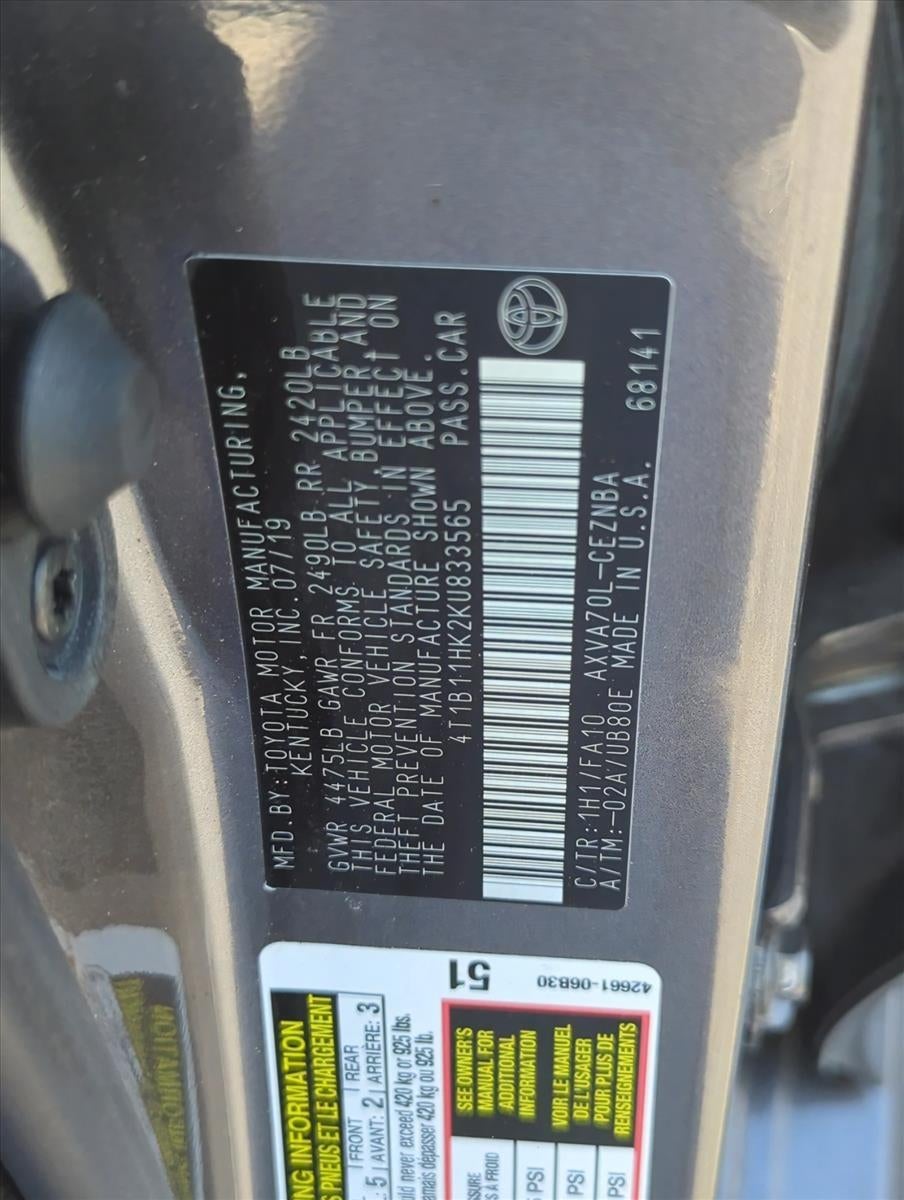 2019 Toyota Camry LE Auto (SE)