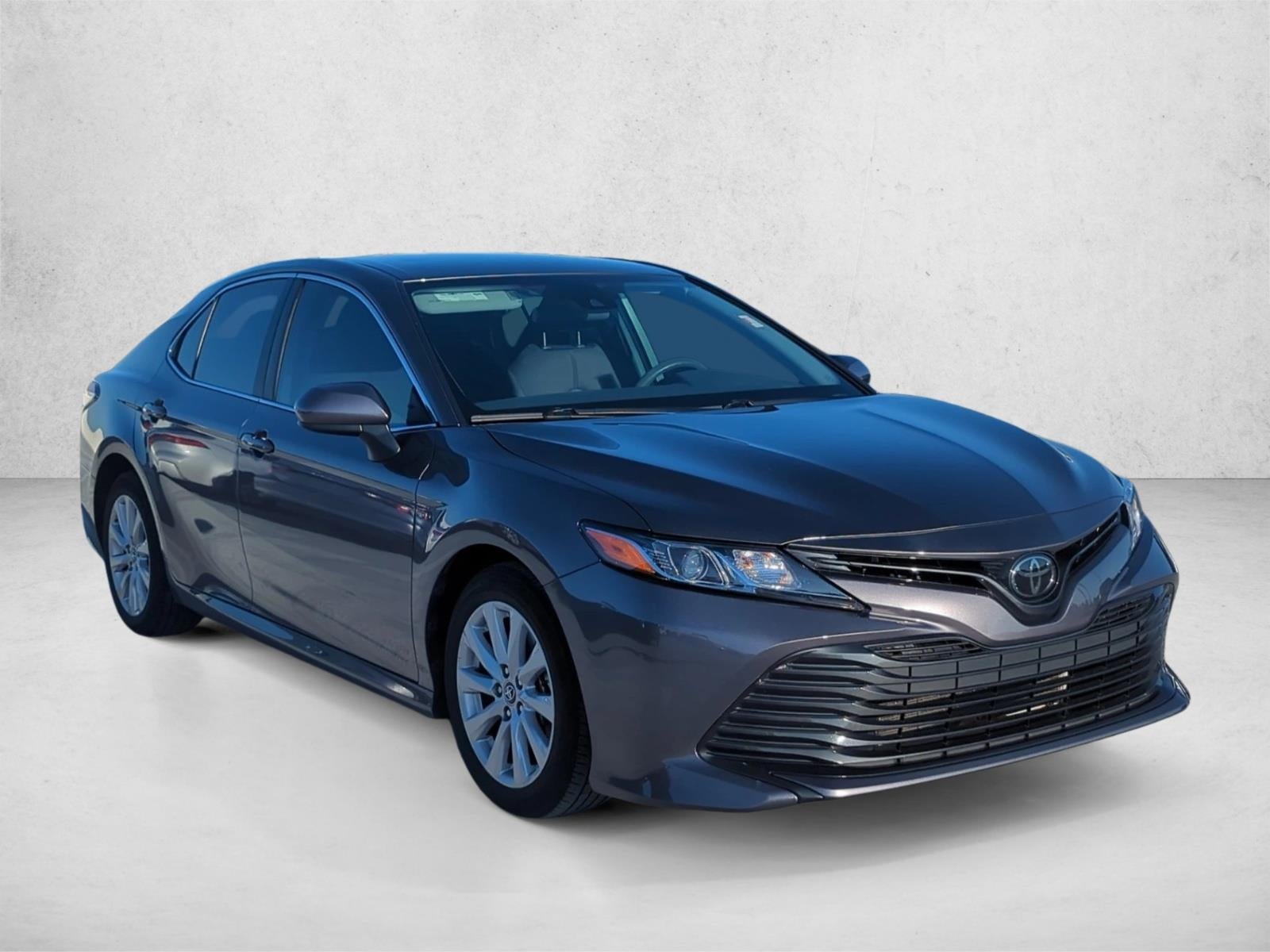 2019 Toyota Camry LE Auto (SE)