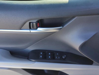 2019 Toyota Camry LE Auto (SE)