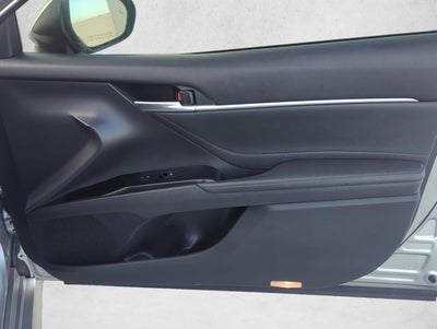 2018 Toyota Camry XLE Auto (SE)