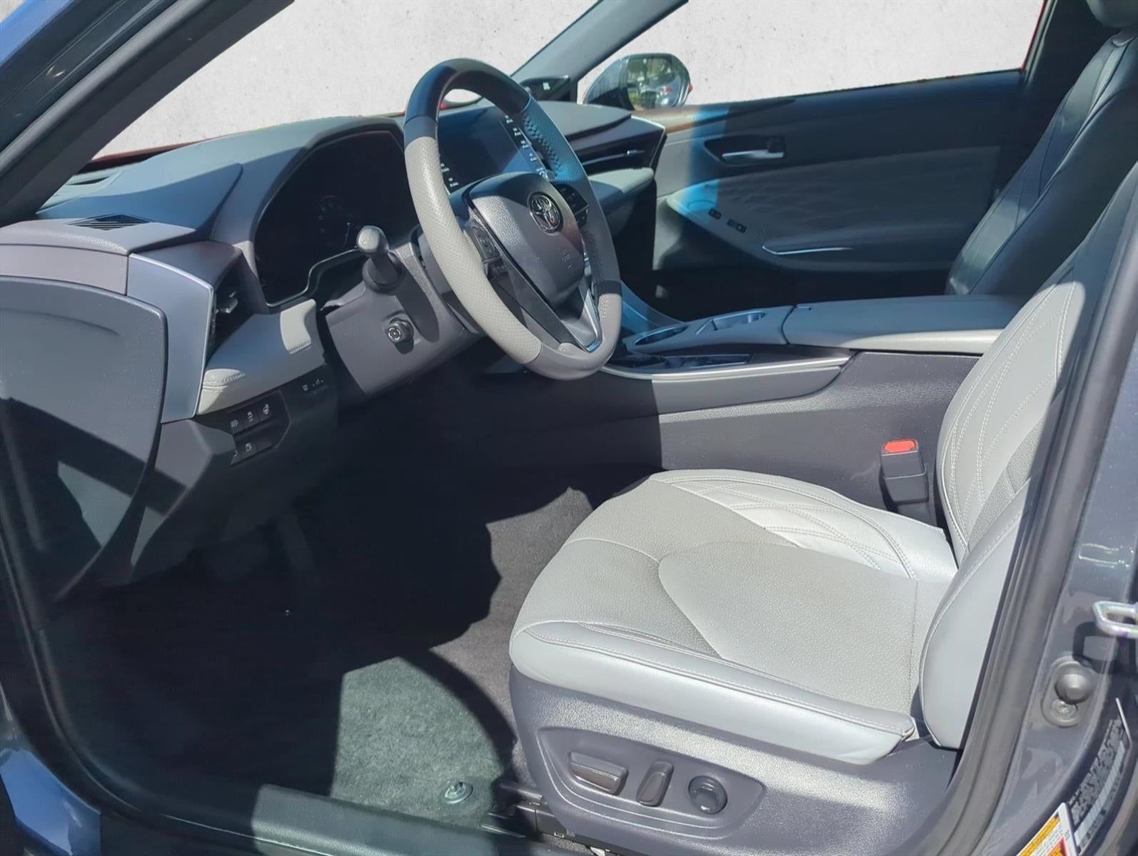2019 Toyota Avalon Hybrid Limited (Natl)