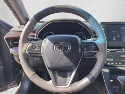 2019 Toyota Avalon Hybrid Limited (Natl)