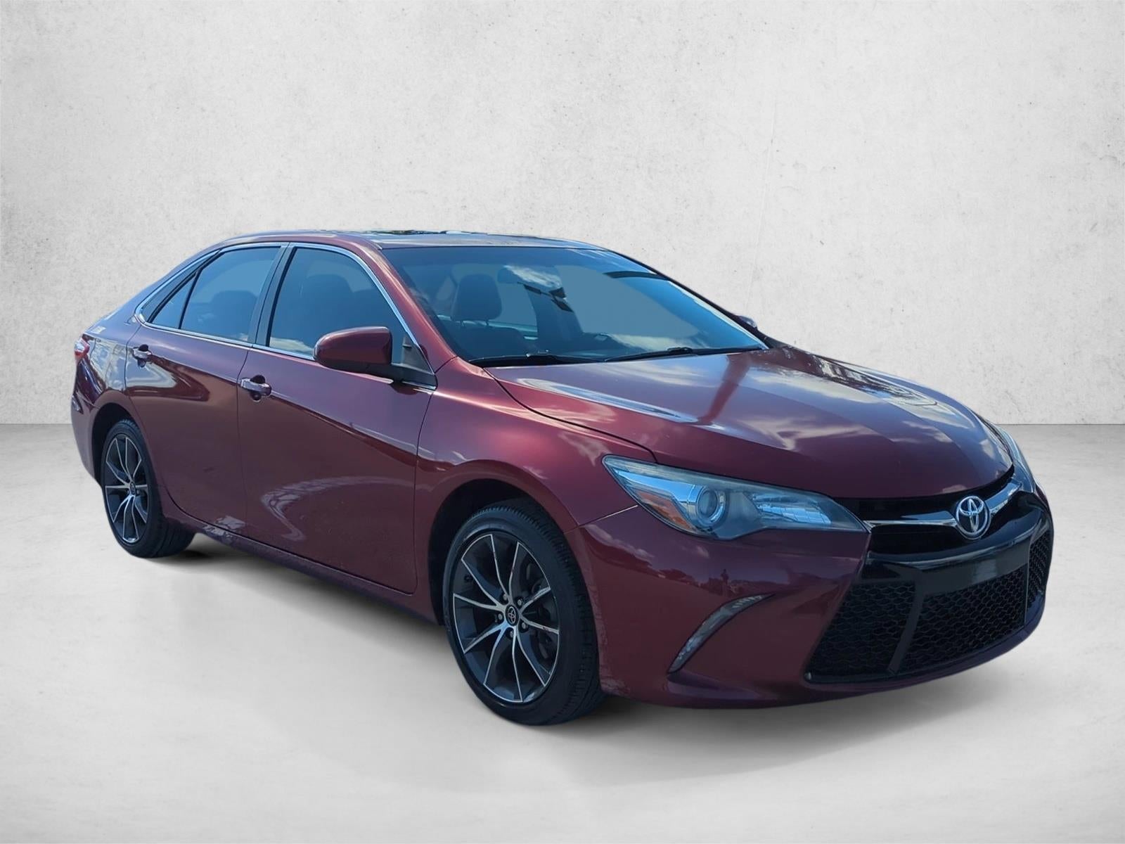 2017 Toyota Camry SE Auto (SE)