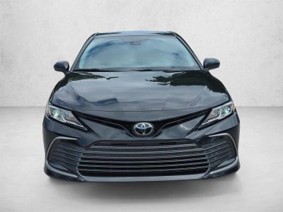 2023 Toyota Camry LE Auto (SE)