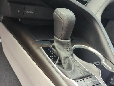 2023 Toyota Camry LE Auto (SE)