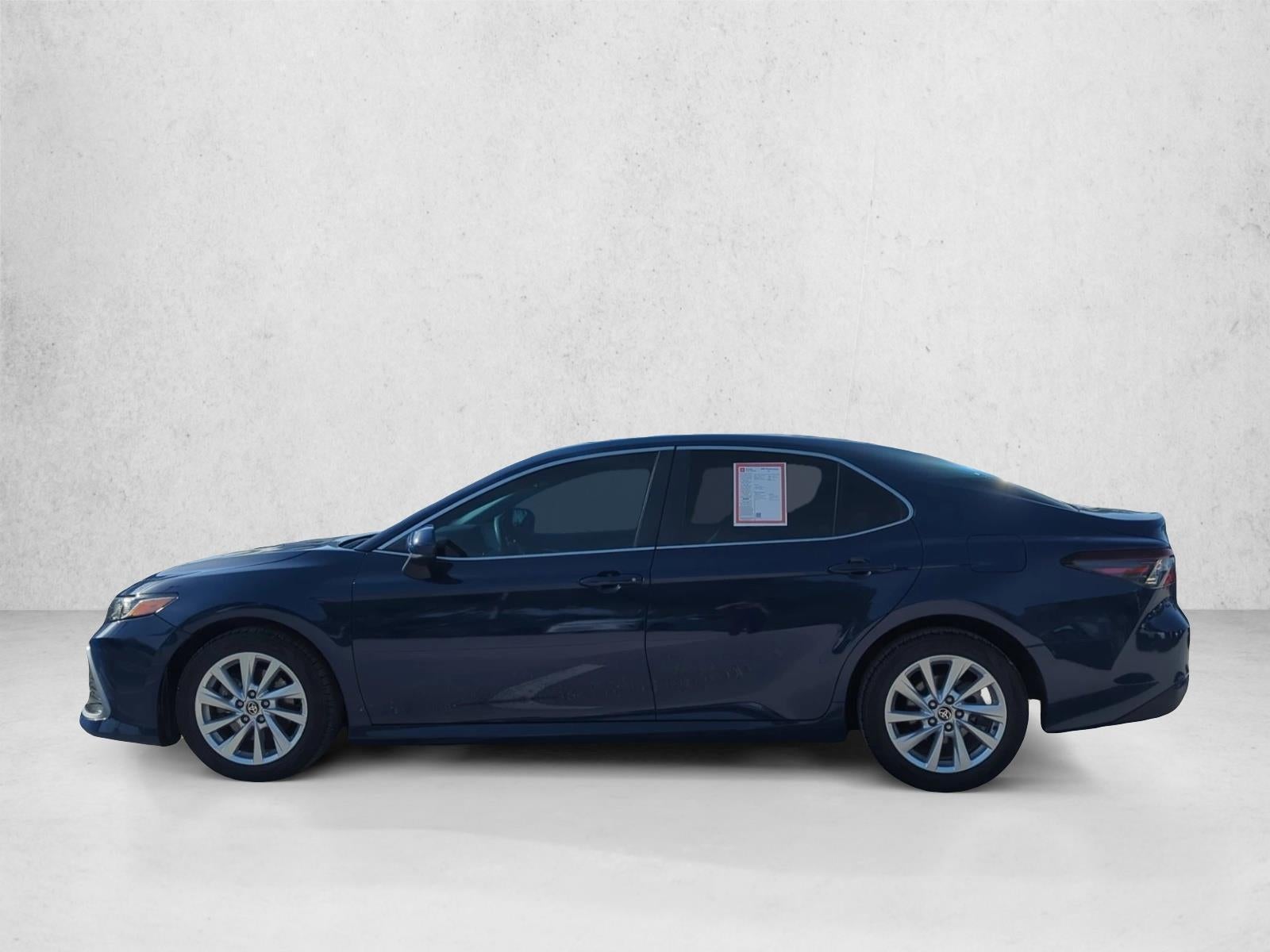 2023 Toyota Camry LE Auto (SE)