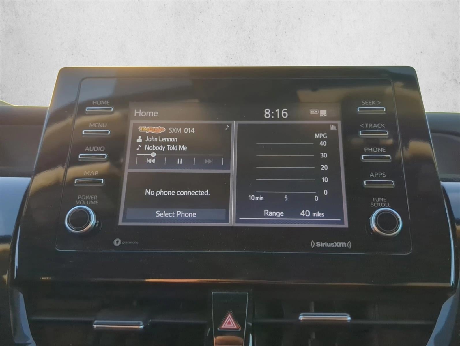 2023 Toyota Camry LE Auto (SE)