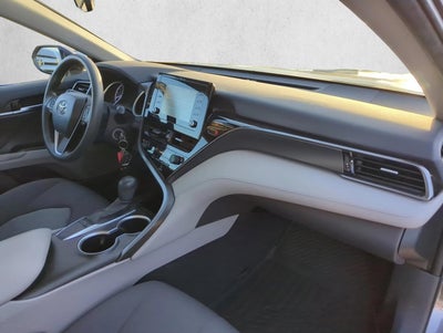 2023 Toyota Camry LE Auto (SE)