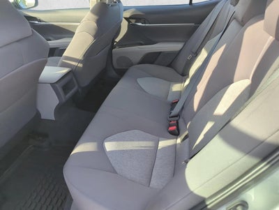 2022 Toyota Camry LE Auto (SE)