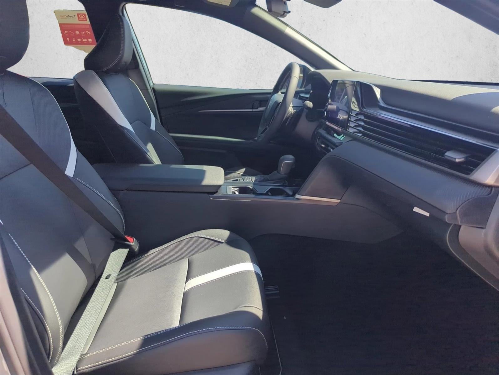 2026 Toyota Camry SE (SE)